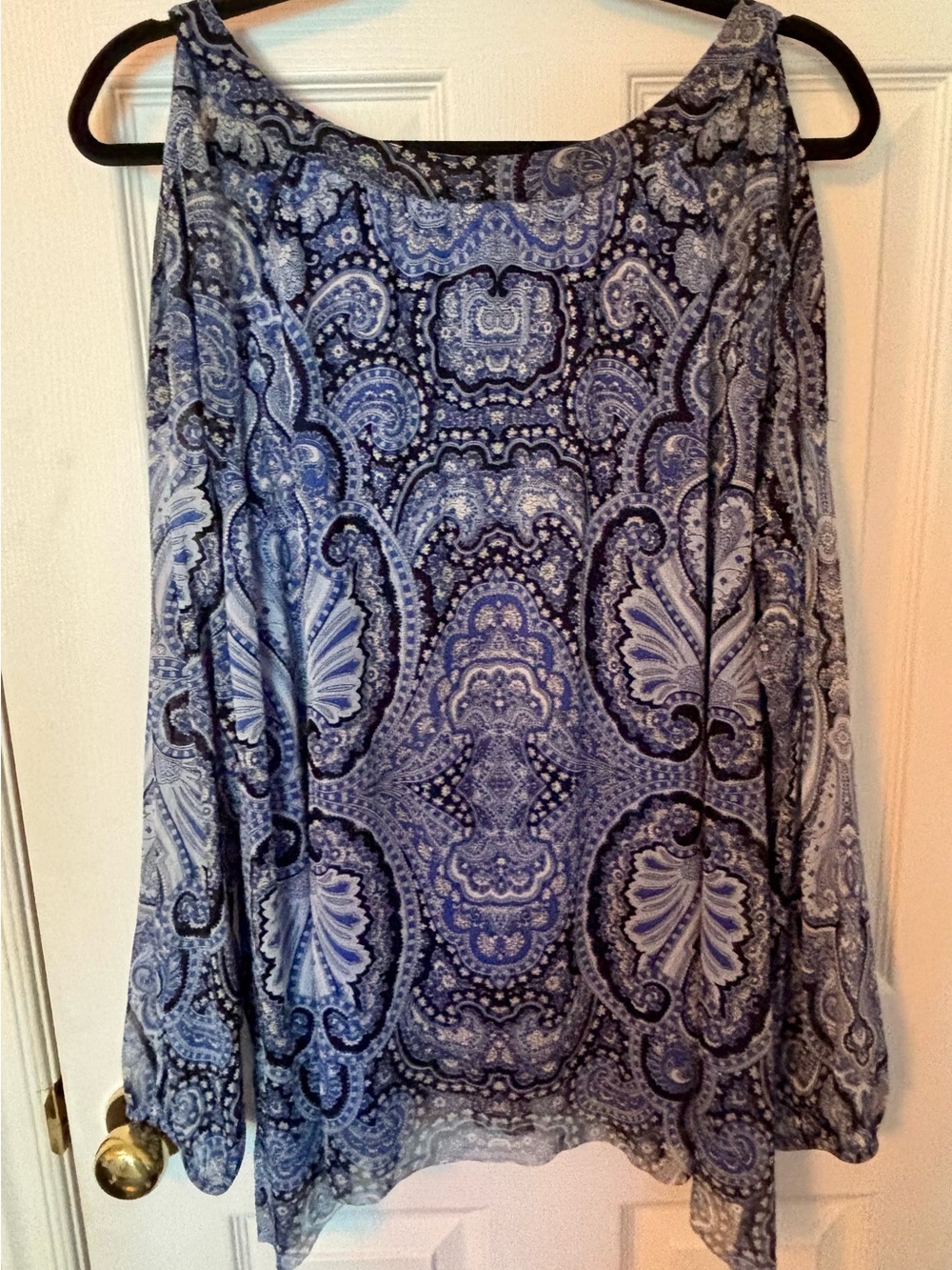 Cold-Shoulder Top - Picture 12 of 14